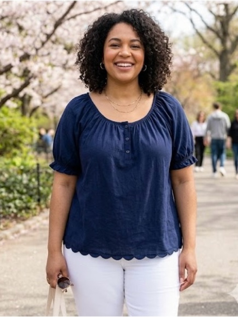 Time and Tru Navy Linen Blend Blouse With Scalloped Hem